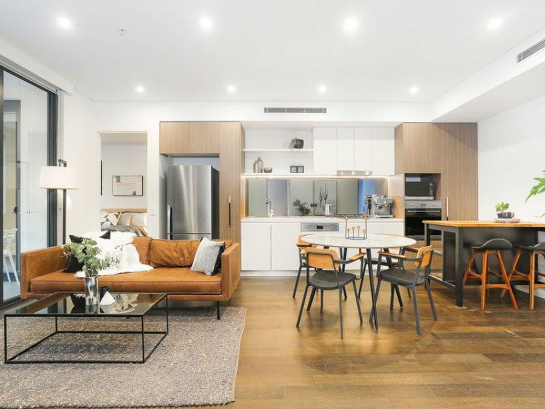 304B / 2 Muller Lane, Mascot