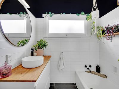 12 Helenwood Grove, Newnham