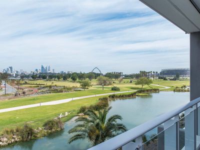 16 / 23 Bow River Crescent, Burswood