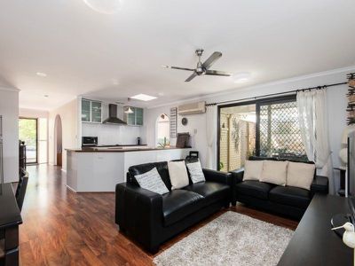 10 Woolumba Street, Tewantin