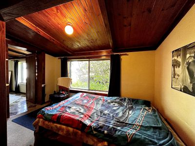 12 Carthew Street, Beachport