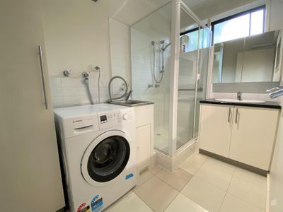 2/73 Flinders Street, Thornbury