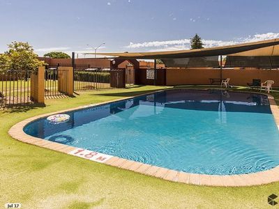 13 / 169 Great Eastern Highway, Belmont