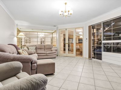62 Kingsmill Gardens, Winthrop