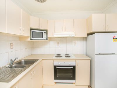 2 / 31-33 Bristol Avenue, Bicton