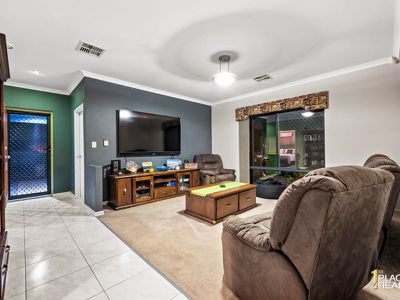 3 Highbridge Way, Leda