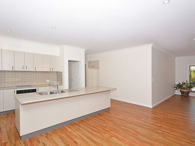 15 Amstal Avenue, Wondunna
