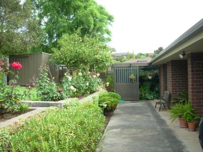 8 Old Kent Court , Mount Gambier