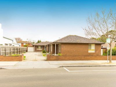 1,2 & 3 / 123 Pier Street, Altona