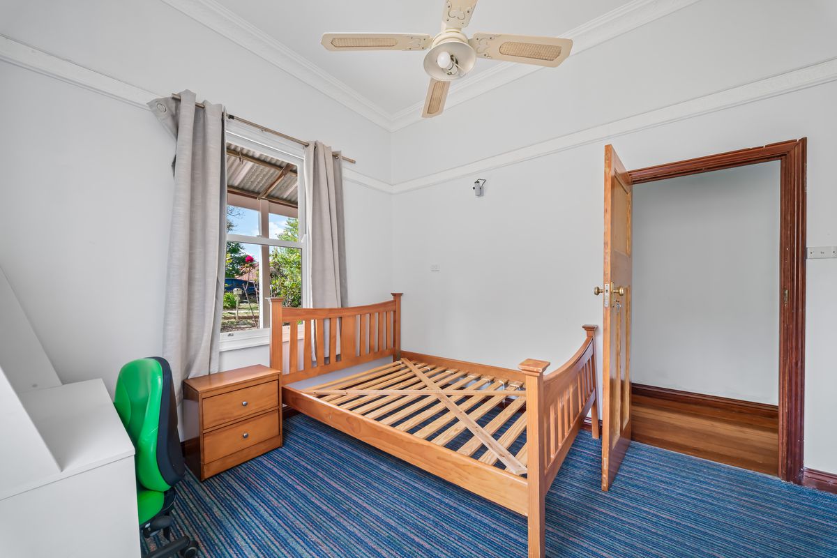 18 Armadale Road, Rivervale