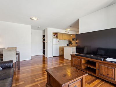 18 / 1 Coolgardie Street, West Perth