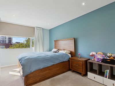 15 / 39-43 Bow River Crescent, Burswood