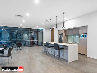 99 / 172 Railway Parade, West Leederville