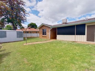 2 / 5 Rothsay Court, Dubbo