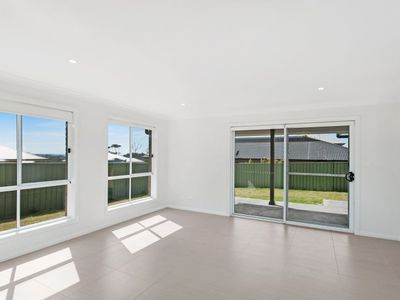 75 Brushbox Drive, Ulladulla