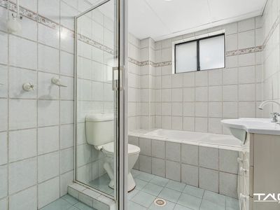 6 / 70-72 Pitt Street, Granville