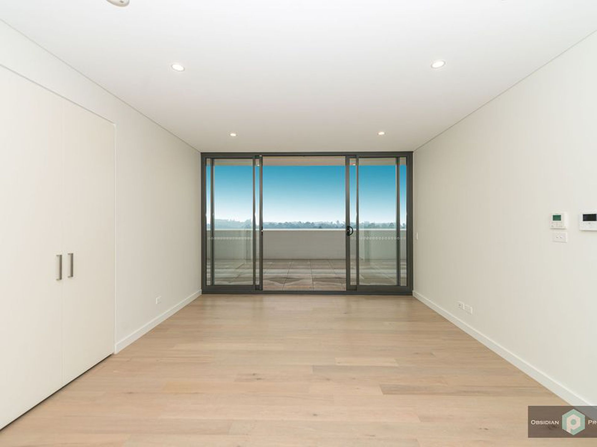 8XX / 36-38 Oxford Street, Epping