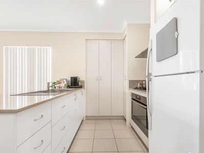 52 Namatjira Way, Kenwick