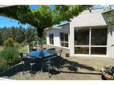 1 Willow Road, Broadwater