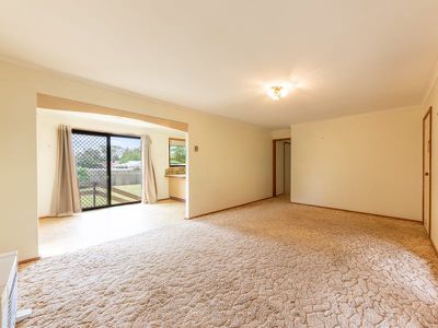 128 Larmer St, Howlong