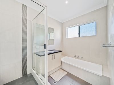 1 Berndt Grove, Winthrop