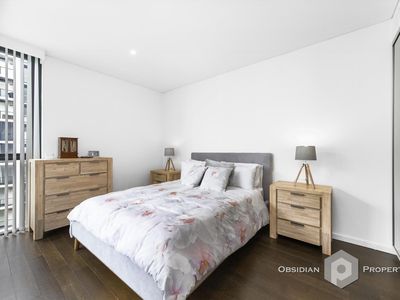 806B / 2 Muller Lane, Mascot