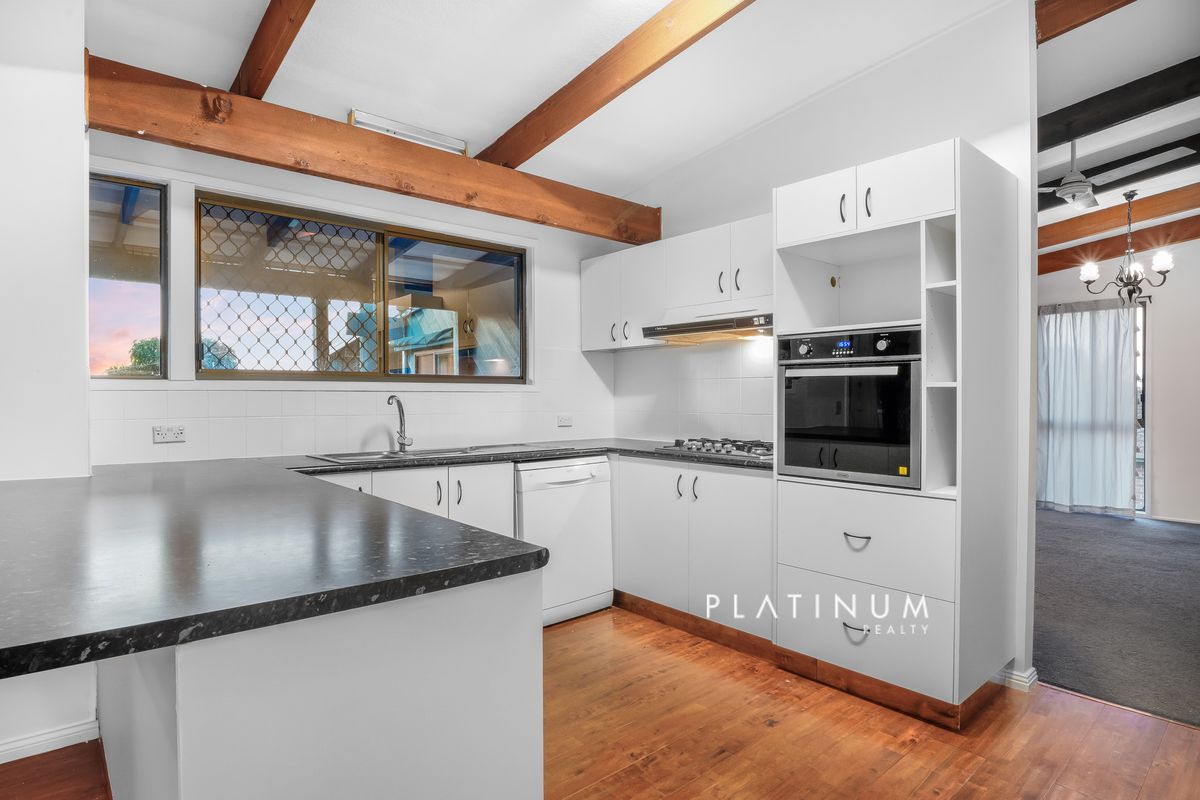 3 Solomon Court, Carrara