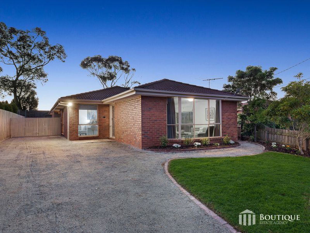 52 Bellbrook Drive, Dandenong North