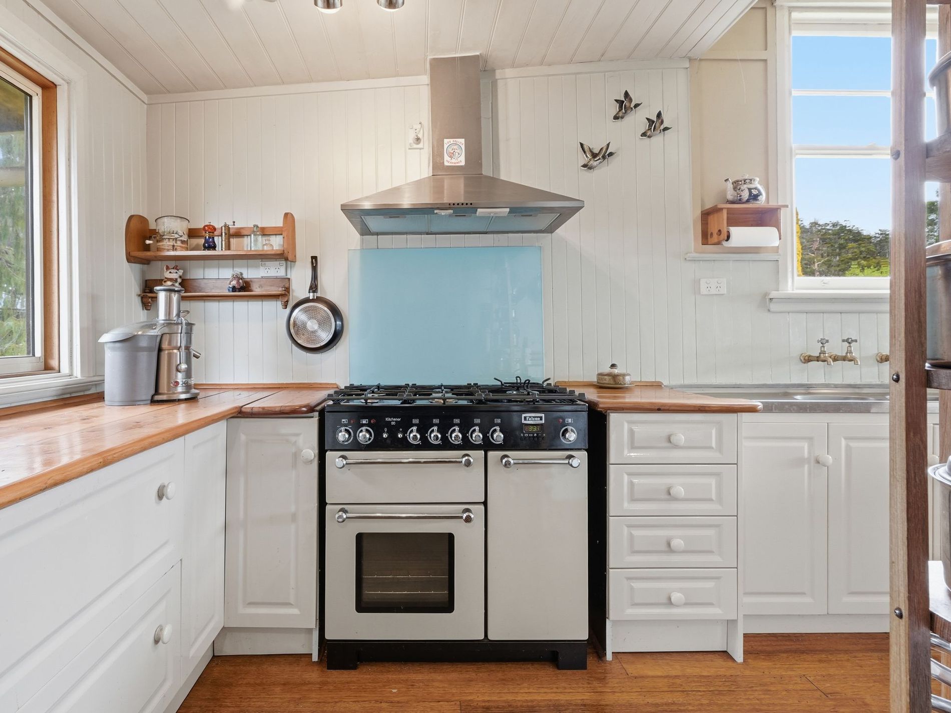 30 Gordons Road, Gardners Bay