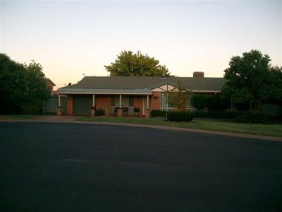 11 Eumung Street, Dubbo