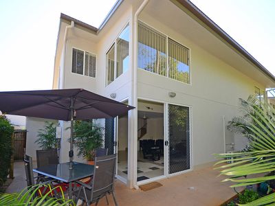 35 / 71 ELIZABETH STREET, Urangan