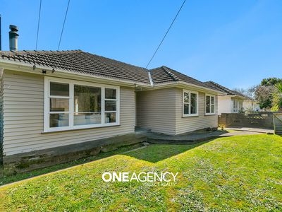 90 Wood Street, Wainuiomata