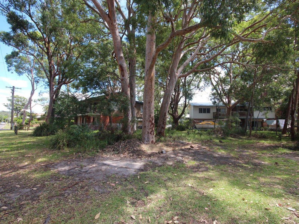 42 John Parade, Lemon Tree Passage, Lemon Tree Passage - Thumbnail 3