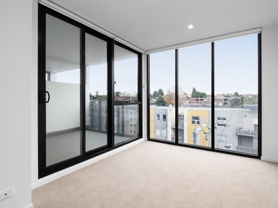 303 / 222 Buckley Street, Essendon