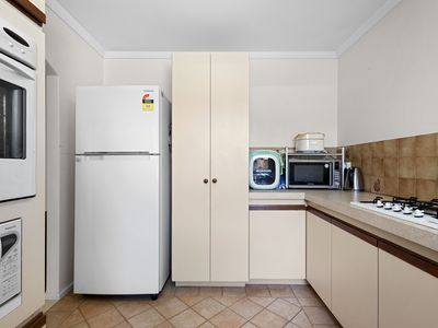 2 / 26 Earlston Way, Booragoon