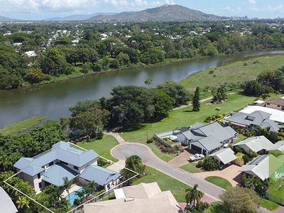 4 Pajingo Court, Annandale