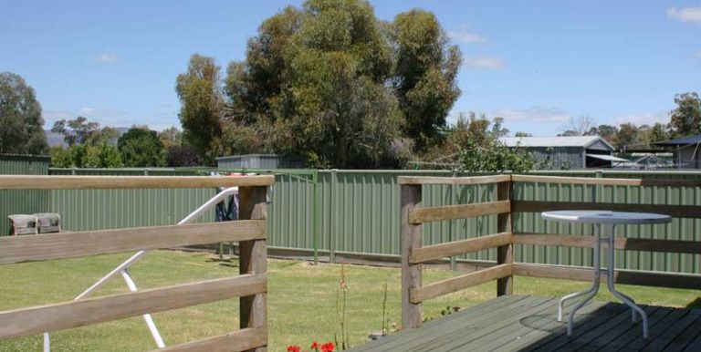 15 Elizabeth Street, Euroa