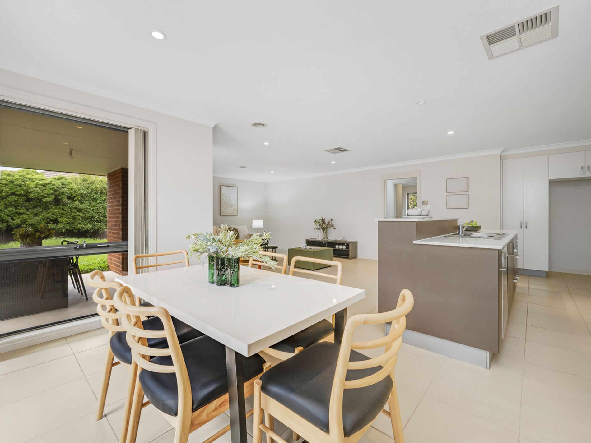 10 Nimbera Street, Harrison