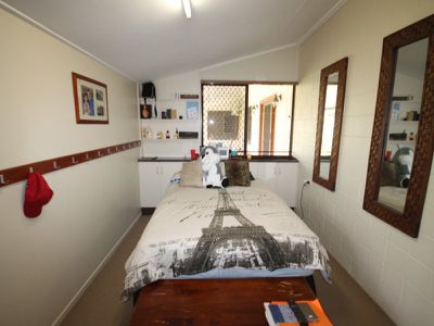 8 MILNER ROAD, Toll