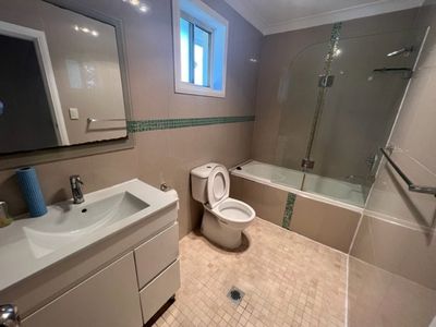 21 Gibson Avenue, Casula