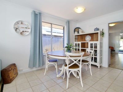 11 Seagate Street , Safety Bay