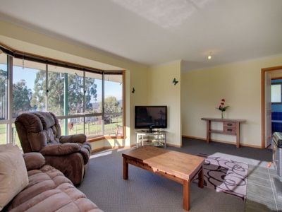 143 Francistown Road, Dover
