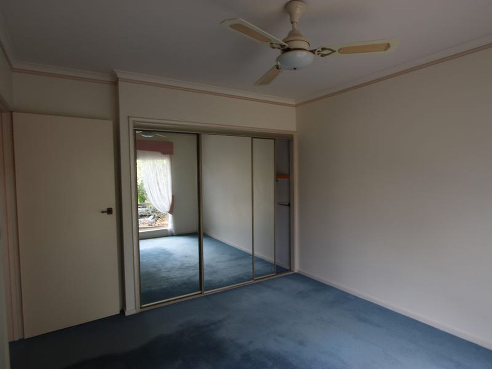 84 Reynolds Road, Belmont