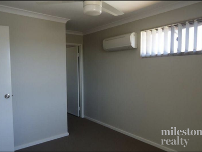 2 / 25 Pilkena Street, Tom Price