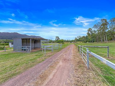 44 Holloway Drive, Sugarloaf