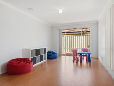 11 Estcourt Road, Redcliffe