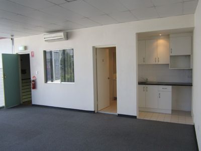 Level 1 / 2/16 Durgadin Drive, Albion Park Rail