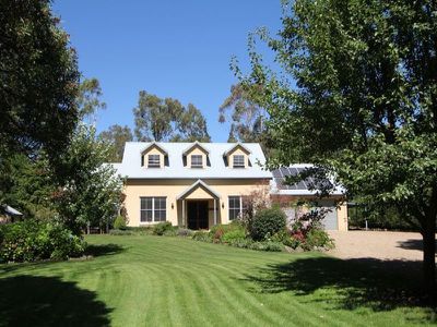 3 Throsby Rd, Fitzroy Falls