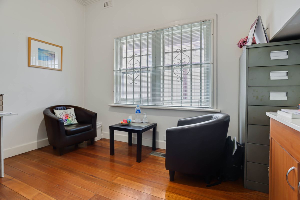 304 Williamstown Road, Yarraville