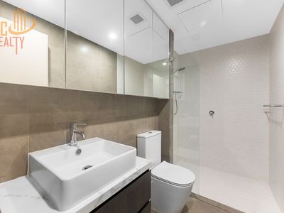 15 / 21 Bay Drive, Meadowbank